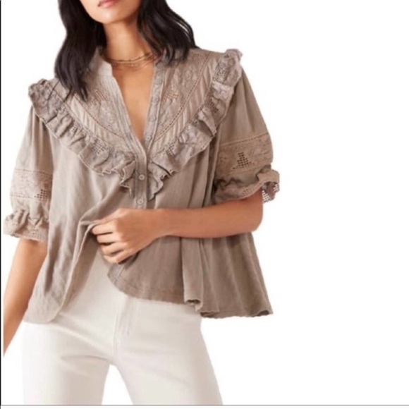 Free People Tops - Free people walk in the park ruffle lace top